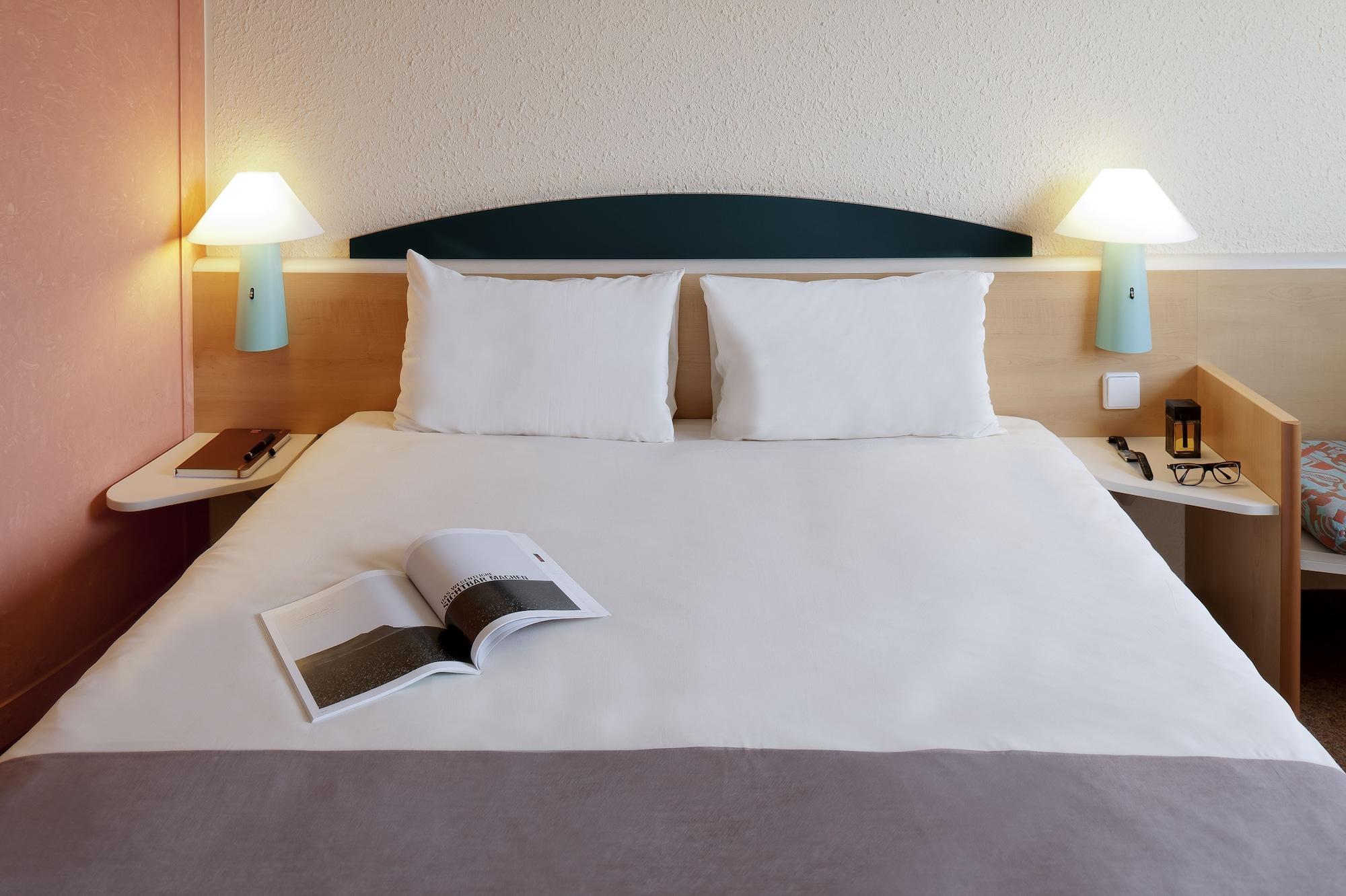 Hotel Ibis Lisboa Alfragide Amadora Eksteriør billede