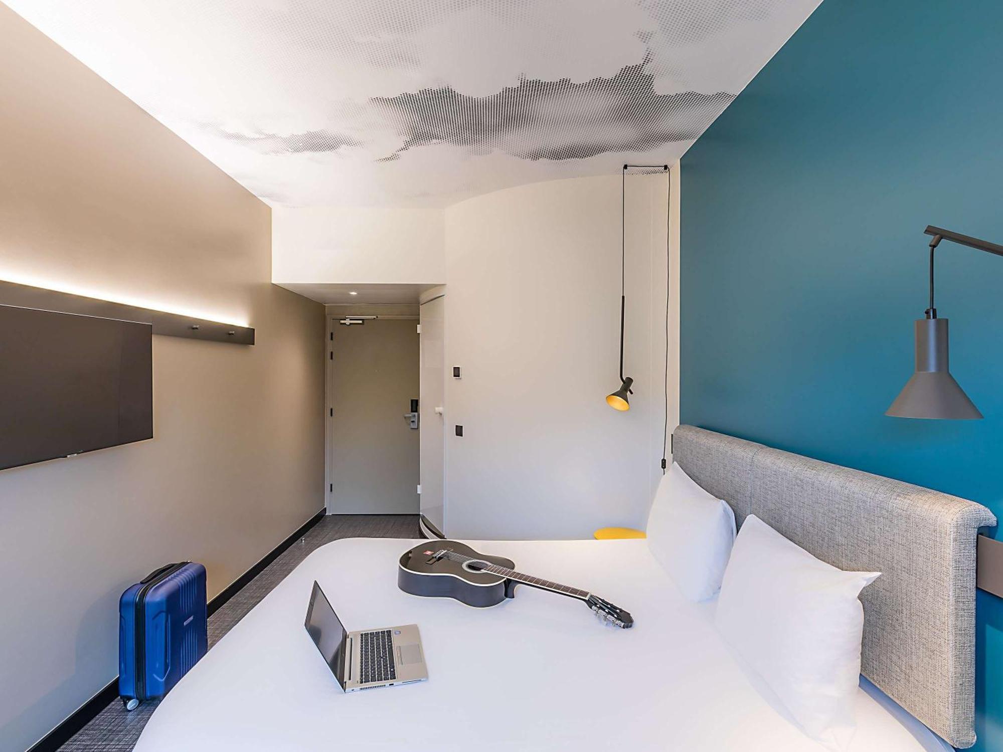Hotel Ibis Lisboa Alfragide Amadora Eksteriør billede
