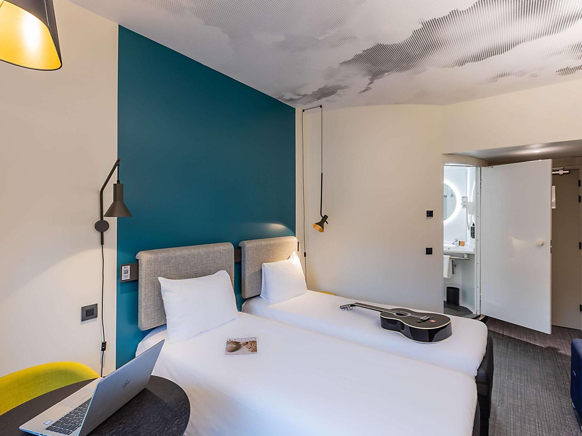 Hotel Ibis Lisboa Alfragide Amadora Eksteriør billede